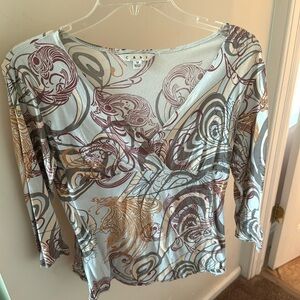 CAbi shirt size medium